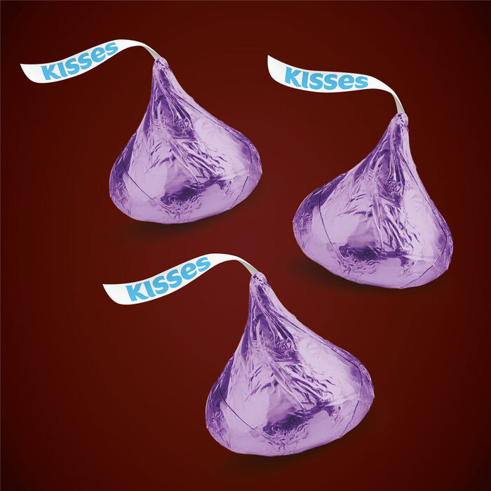 Image of HERSHEY'S KISSES Milk Chocolates in Purple Foils - 66.7oz Candy Bag Packaging
