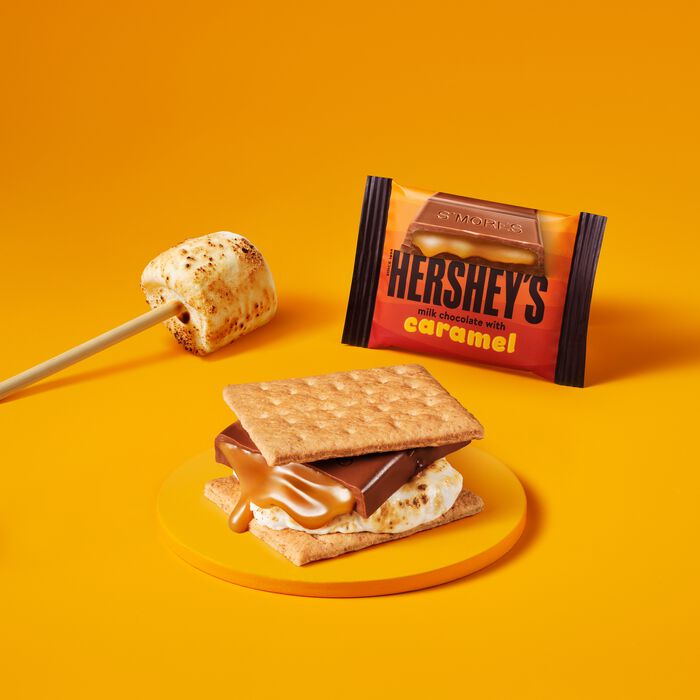 Image of HERSHEY'S Milk Chocolate with Caramel Candy Bars, 1.4 oz (36 Count) Packaging