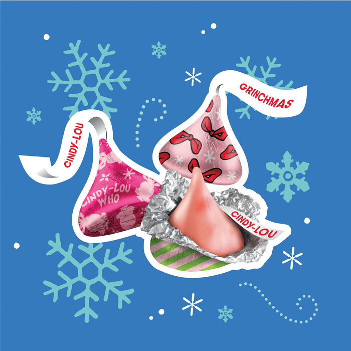 Image of HERSHEY'S KISSES Grinch Strawberry Sugar Cookie Flavored, Christmas , Candy Bag, 7.8 oz Packaging