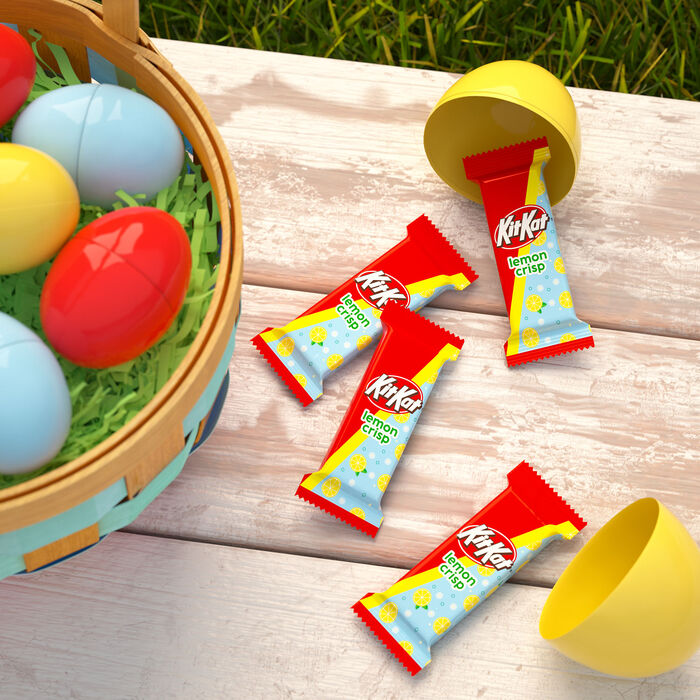 Image of KIT KAT&reg; Lemon Flavored Creme Wafer Snack Size, Party Size Candy Bag, 30.38 oz Packaging