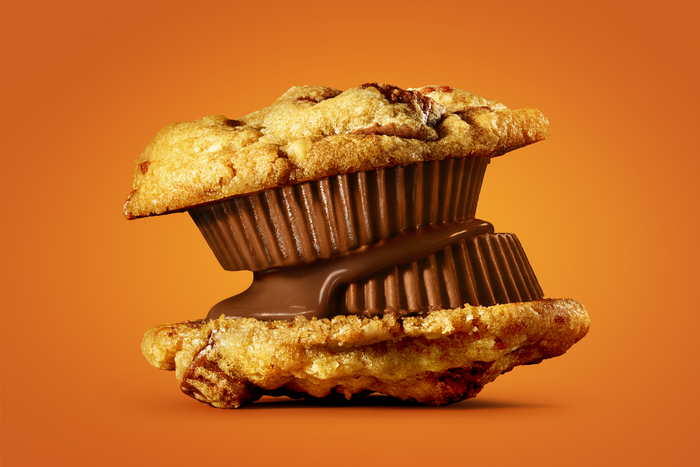 Image of REESE'S Big Cup Peanut Butter Cup Standard Bar Packaging