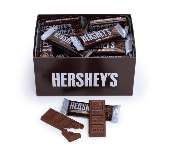 Image of HERSHEY'S Milk Chocolate Snack Size Gift Box 20 oz. Packaging