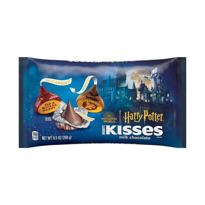 Image of HERSHEY'S KISSES Milk Chocolate Harry Potter™ Halloween Candy Bag, 9.5 oz Packaging