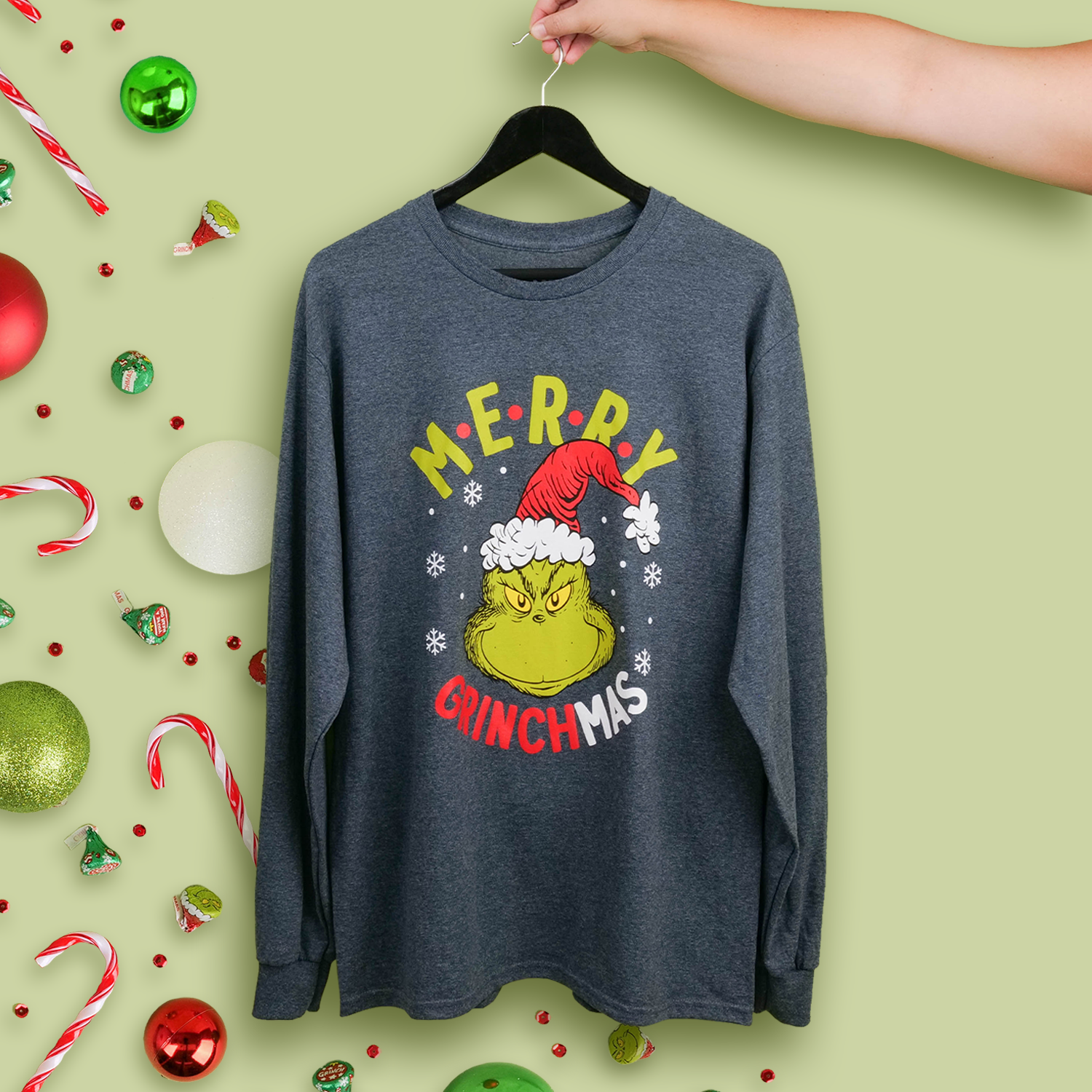 Merry grinchmas sweatshirt discount