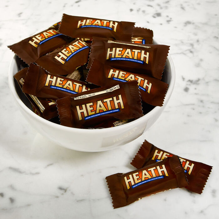Image of HEATH Miniatures Chocolatey English Toffee Candy Share Pack, 9.1 oz Packaging