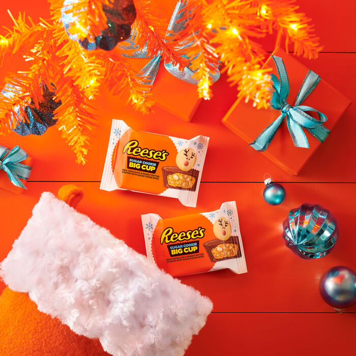 Image of REESE'S Big Cup Sugar Cookie Milk Chocolate Peanut Butter Cups, Christmas Candy Packs, 1.3 oz (16 Count) Packaging
