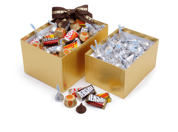 Image of HERSHEY'S Golden 2-Box Gift Tower Milk and Dark Chocolate Assorted Mix Candy 52 oz. Packaging
