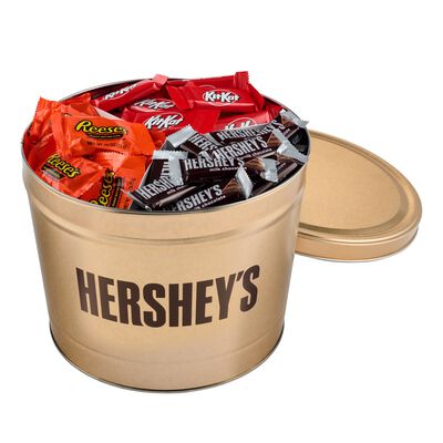 HERSHEY’S Assorted Snack Size Gold Gift Tin, 7 lbs