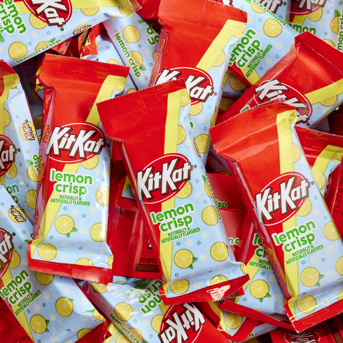 Image of KIT KAT&reg; Lemon Crisp Snack Size Bulk Candy Box, 3 lbs. Packaging