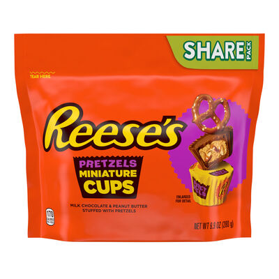 REESE'S Milk Chocolate Peanut Butter Cups with Pretzels Miniatures  9.9oz Candy Bag