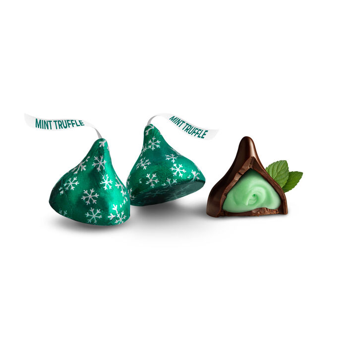 Image of HERSHEY'S KISSES Mint Truffle Flavored Dark Chocolate, Christmas , Candy Bag, 9 oz Packaging