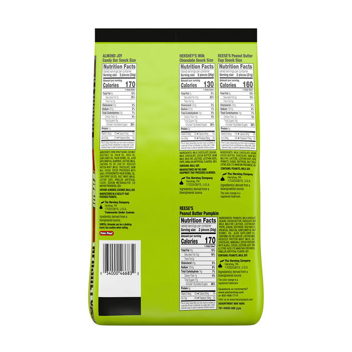 Image of Hershey Assorted, Halloween Candy Bulk Variety Bag, 39.72 oz (75 Pieces) Packaging