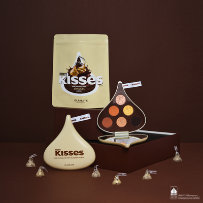 HERSHEY'S KISSES x GLAMLITE Milk Chocolate with Almonds Palette
