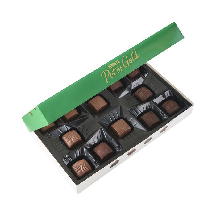 Image of HERSHEY&rsquo;S POT OF GOLD Holiday Caramel Collection (4.4oz)&nbsp; Packaging
