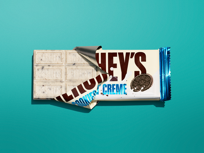 Image of HERSHEY'S COOKIES 'N' CREME Standard Bar Packaging