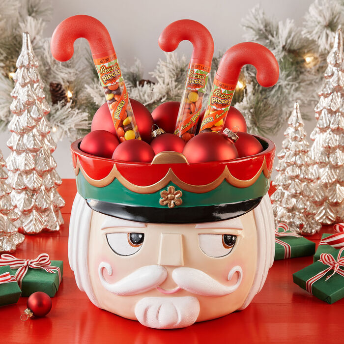 Image of REESE'S PIECES Peanut Butter in a Crunchy Shell, Christmas , Candy Plastic Cane, 1.4 oz Packaging