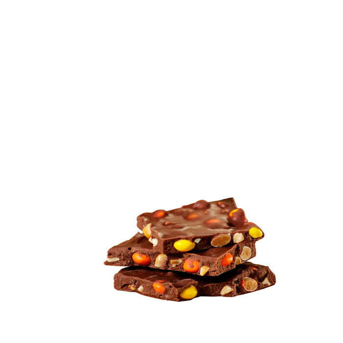 Image of REESE'S PIECES Milk Chocolate Candy Bark with Peanuts Bag, 6 oz Packaging