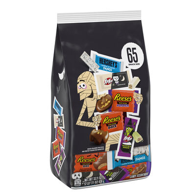 HERSHEY'S, KIT KAT® and REESE'S Assorted Snack Size Halloween Candy, Bulk Bag, 33.11 oz (65 Pieces)