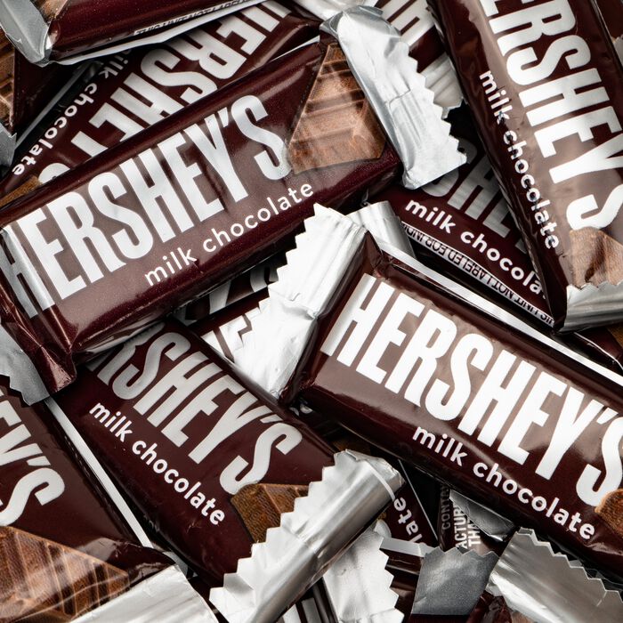 Image of HERSHEY’S Snack Size Milk Chocolates 5 lbs. Bulk Candy Box Packaging