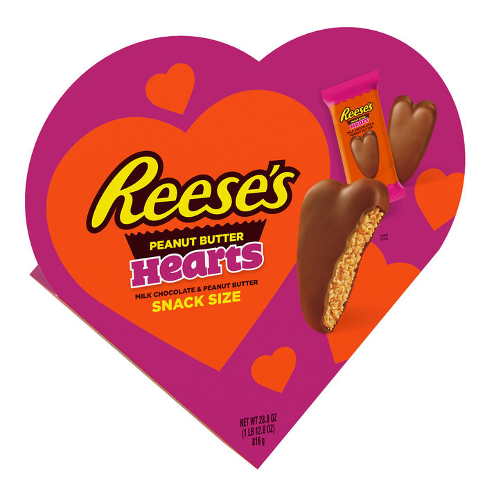 Image of REESE'S Milk Chocolate Snack Size Peanut Butter Hearts, Valentine's Candy Gift Box, 28.8 oz Packaging