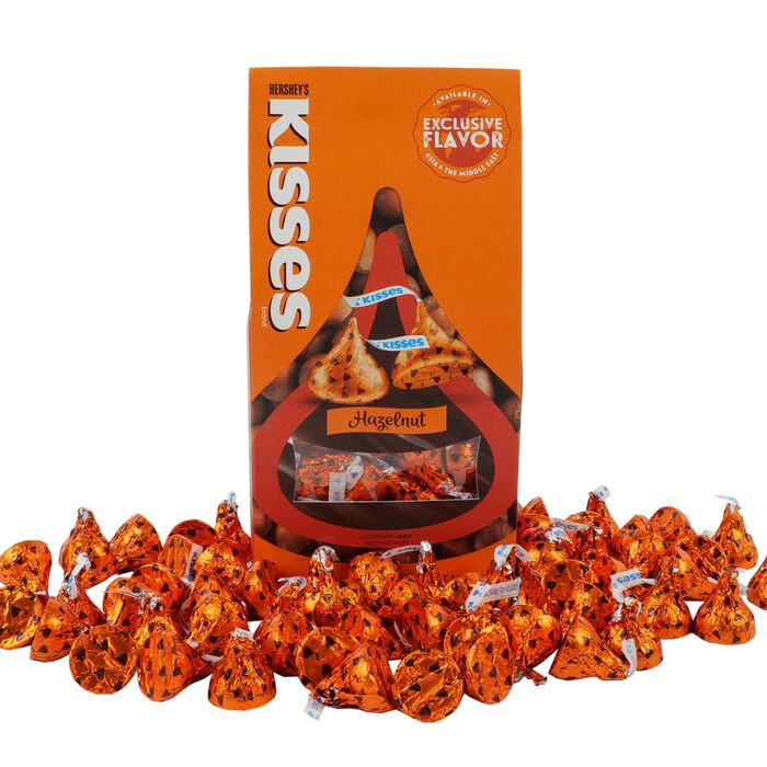 Image of HERSHEY'S KISSES Flavors of The World Hazelnut 10oz Pouch Packaging