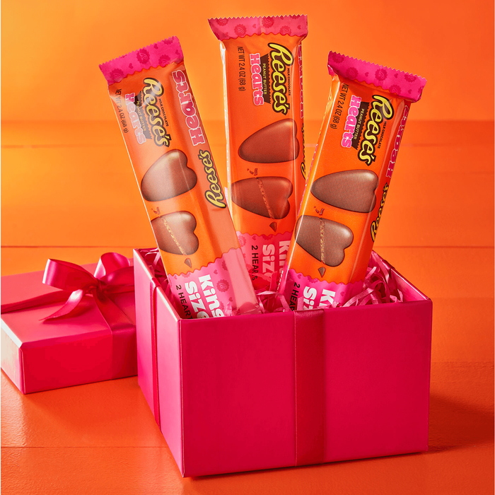 Image of Valentine's REESE'S Milk Chocolate Peanut Butter Hearts King Size 2.4 oz. Packaging