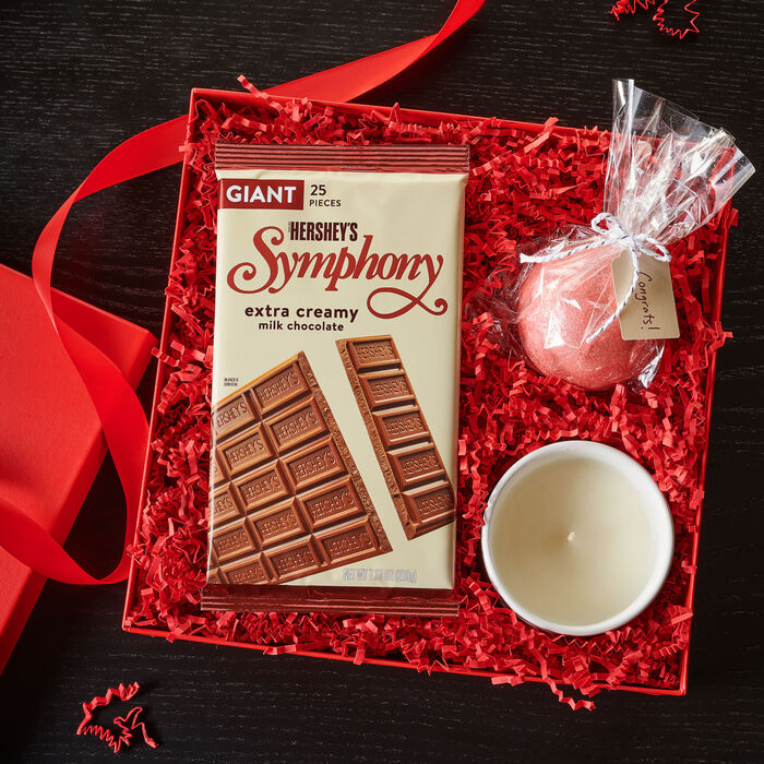 Image of SYMPHONY Milk Chocolate Giant 7.37oz Candy Bar Packaging