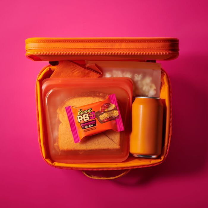 Image of REESE'S Big Cup PB&J Strawberry Milk Chocolate Peanut Butter Cups Candy Packs, 1.4 oz (16 Count) Packaging