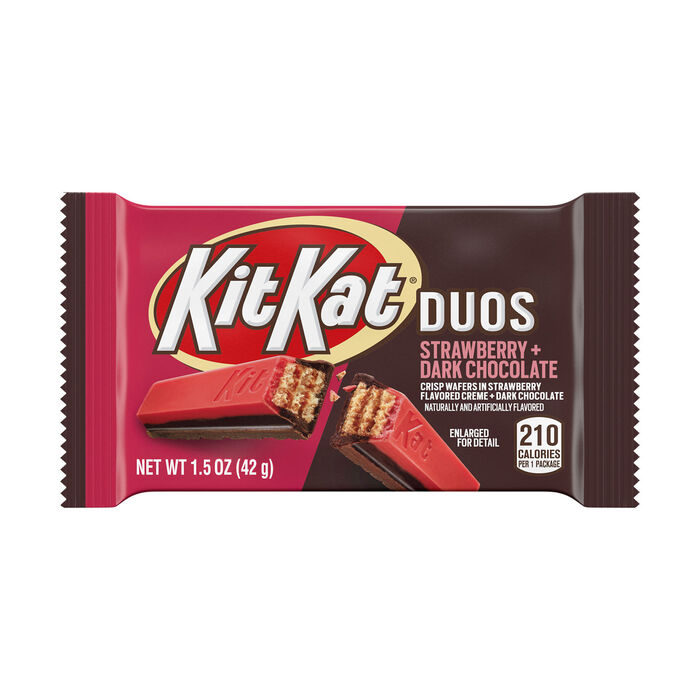 Image of KIT KAT DUOS Strawberry + Dark Chocolate Standard Size 1.5oz Candy Bar Packaging