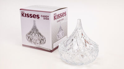HERSHEY’S KISSES Crystal Covered Candy Dish