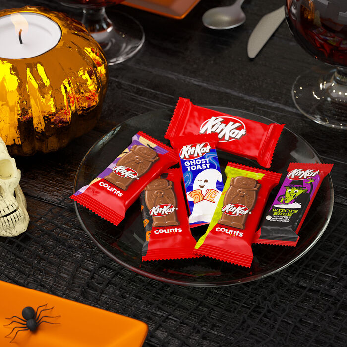 Image of KIT KAT® Assorted Snack Size Halloween Candy, 30.2oz Bag (60 Pieces) Packaging