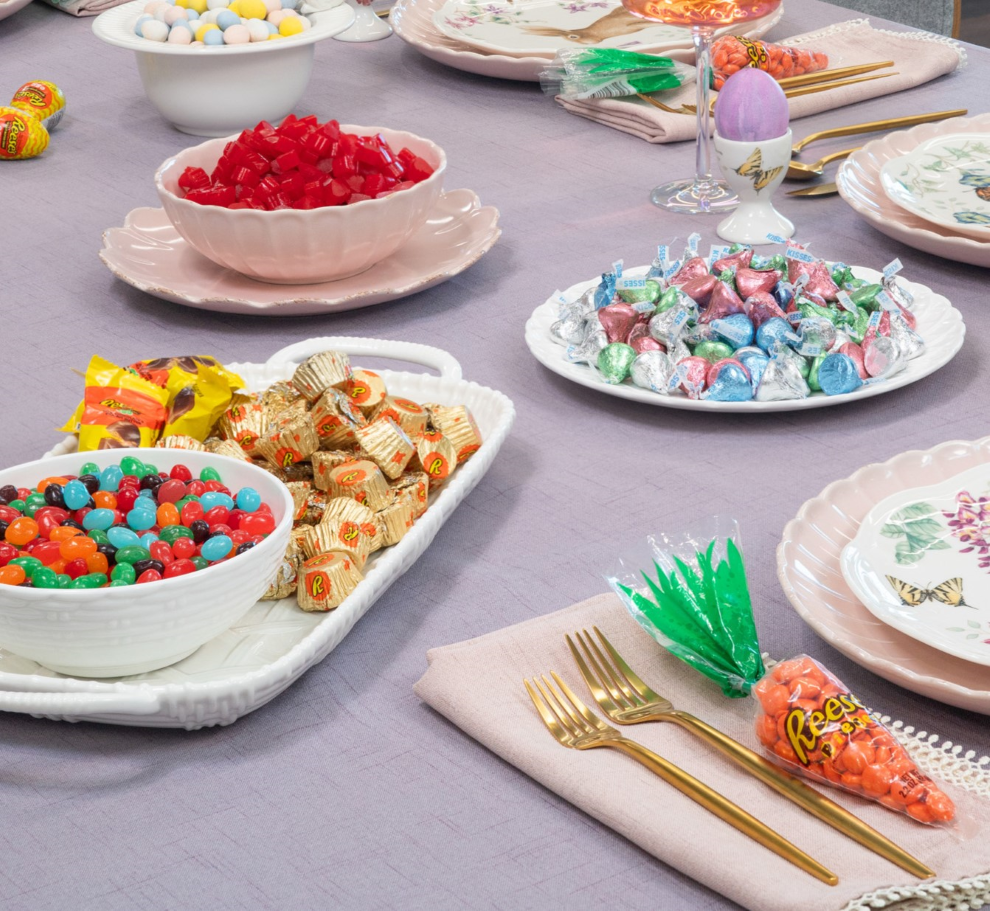 EASTER HOSTING