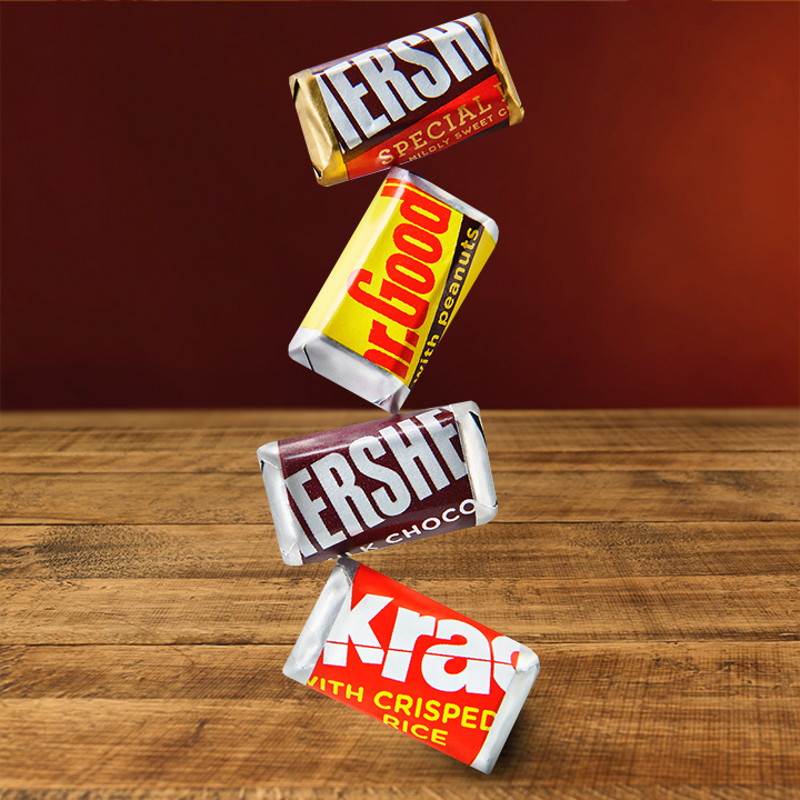 HERSHEY'S assorted miniature candies